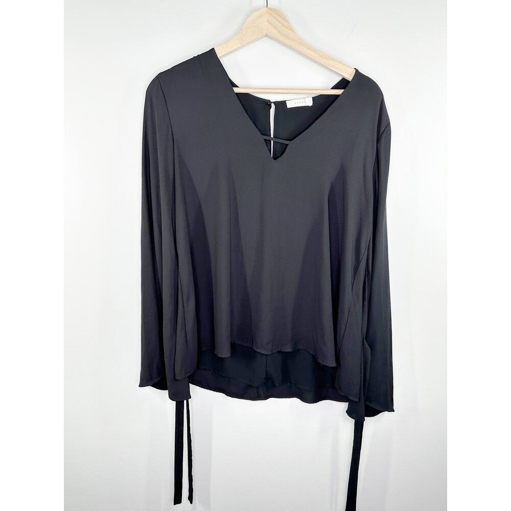 Lush Black Long Sleeve Keyhole V-Neck Tie Detail Blouse Women's Size Large L‎